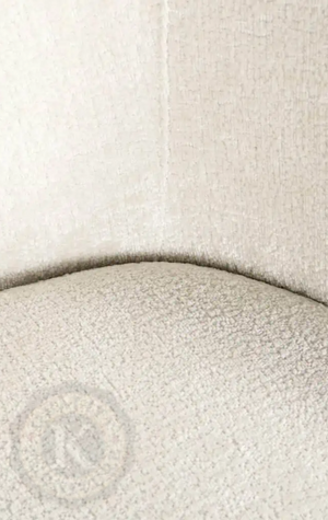 Amphara Chair