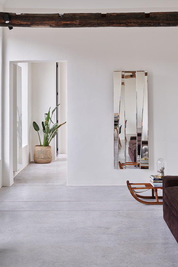 Flip Flap Mirror