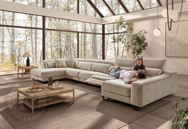 Cinthia Sectional