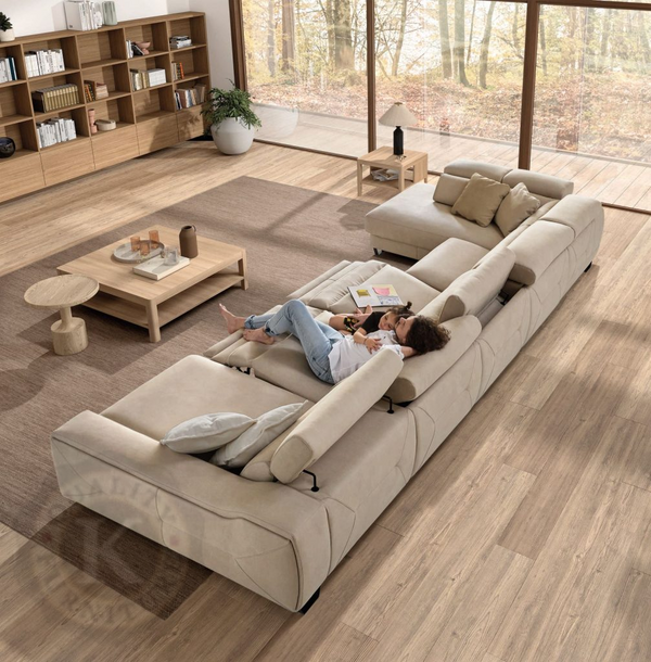 Cinthia Sectional