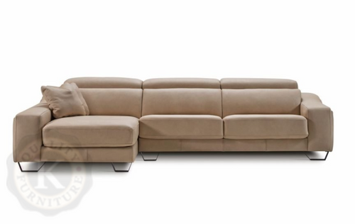 Cinthia Sectional