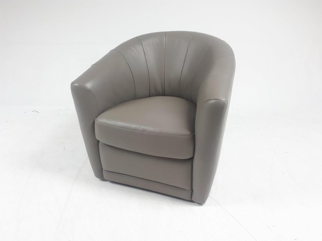 Swivel Leather Grey Natuzzi Chair